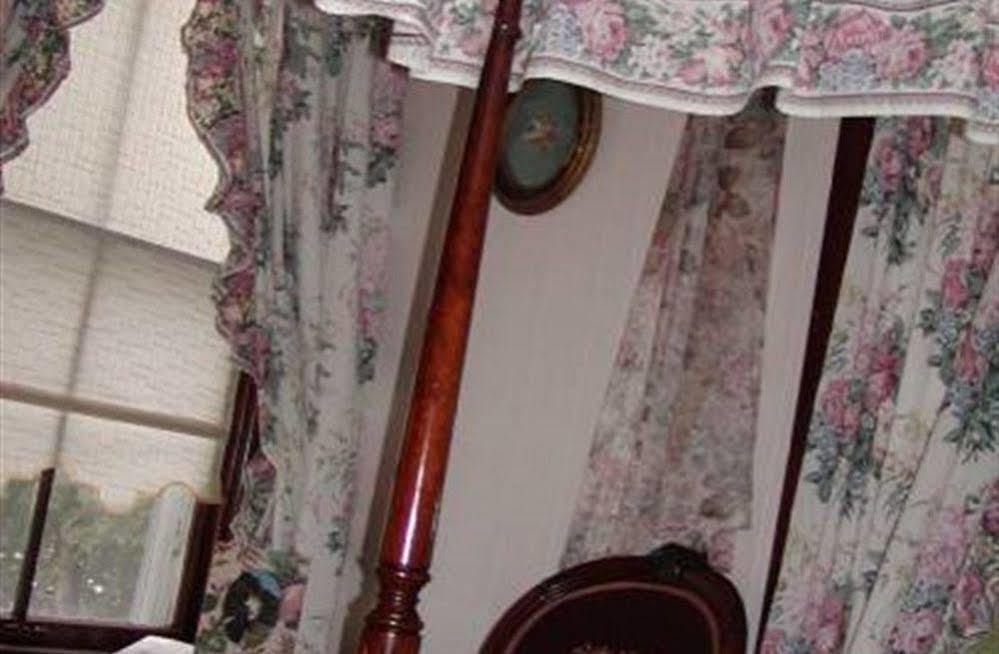 Sudbury Arabian Horse Inn חדר תמונה